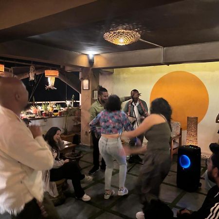 Mellow Fellow Hostel กังต็อก ภายนอก รูปภาพ
