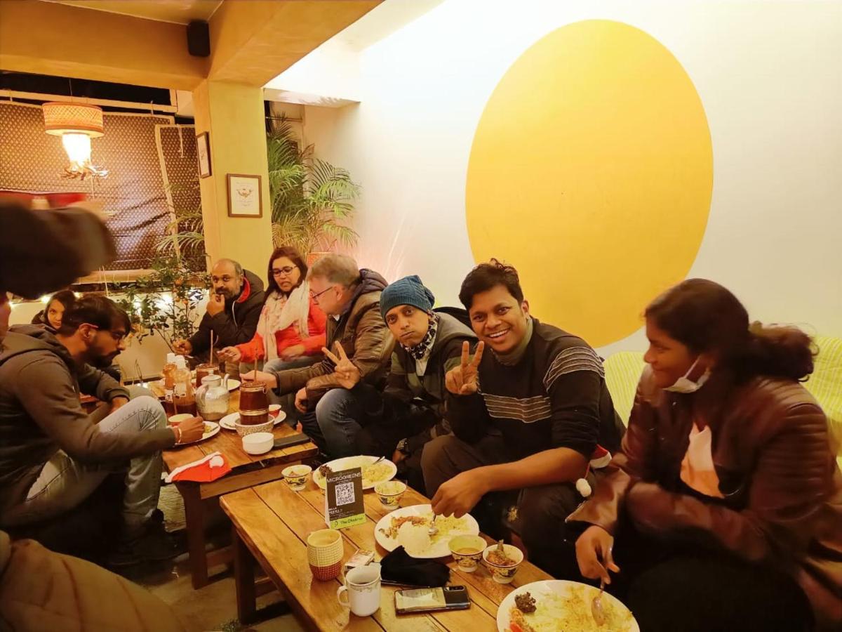 Mellow Fellow Hostel กังต็อก ภายนอก รูปภาพ