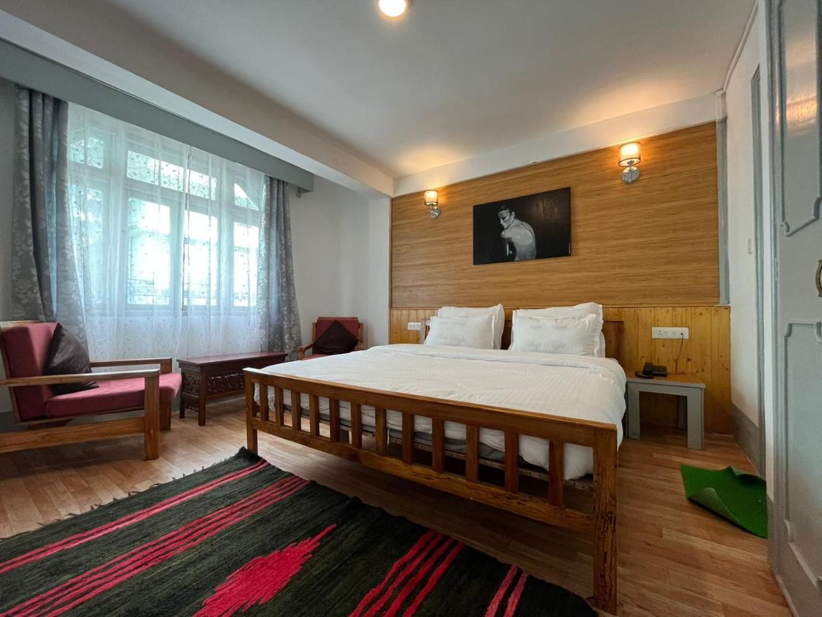 Mellow Fellow Hostel กังต็อก ภายนอก รูปภาพ