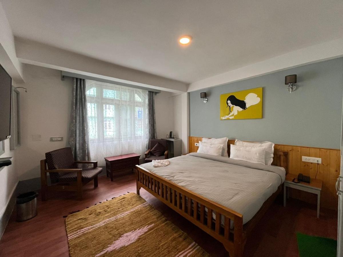 Mellow Fellow Hostel กังต็อก ภายนอก รูปภาพ